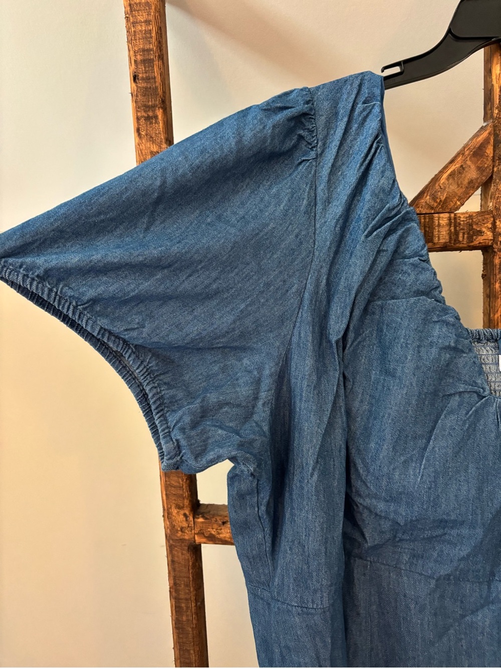 Old Navy Blue Chambray Midi Dress NWT - Picture 4 of 5